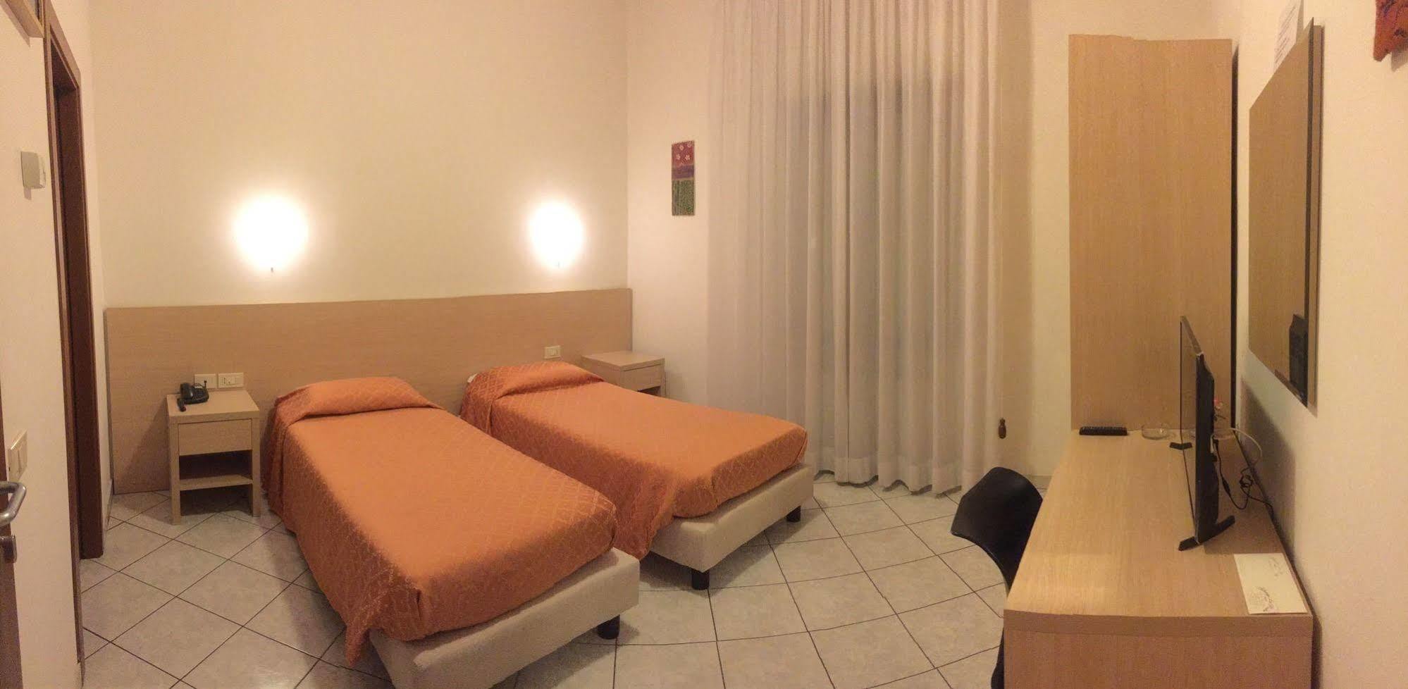 Albergo La Posta Arezzo Badia Al Pino Exteriér fotografie